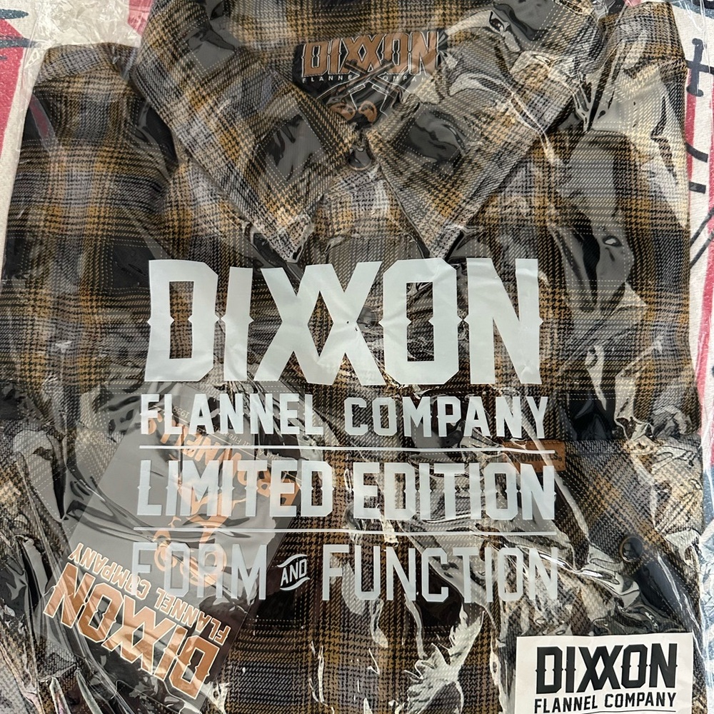 Dixxon Men's XL The Big Iron Flannel Shirt